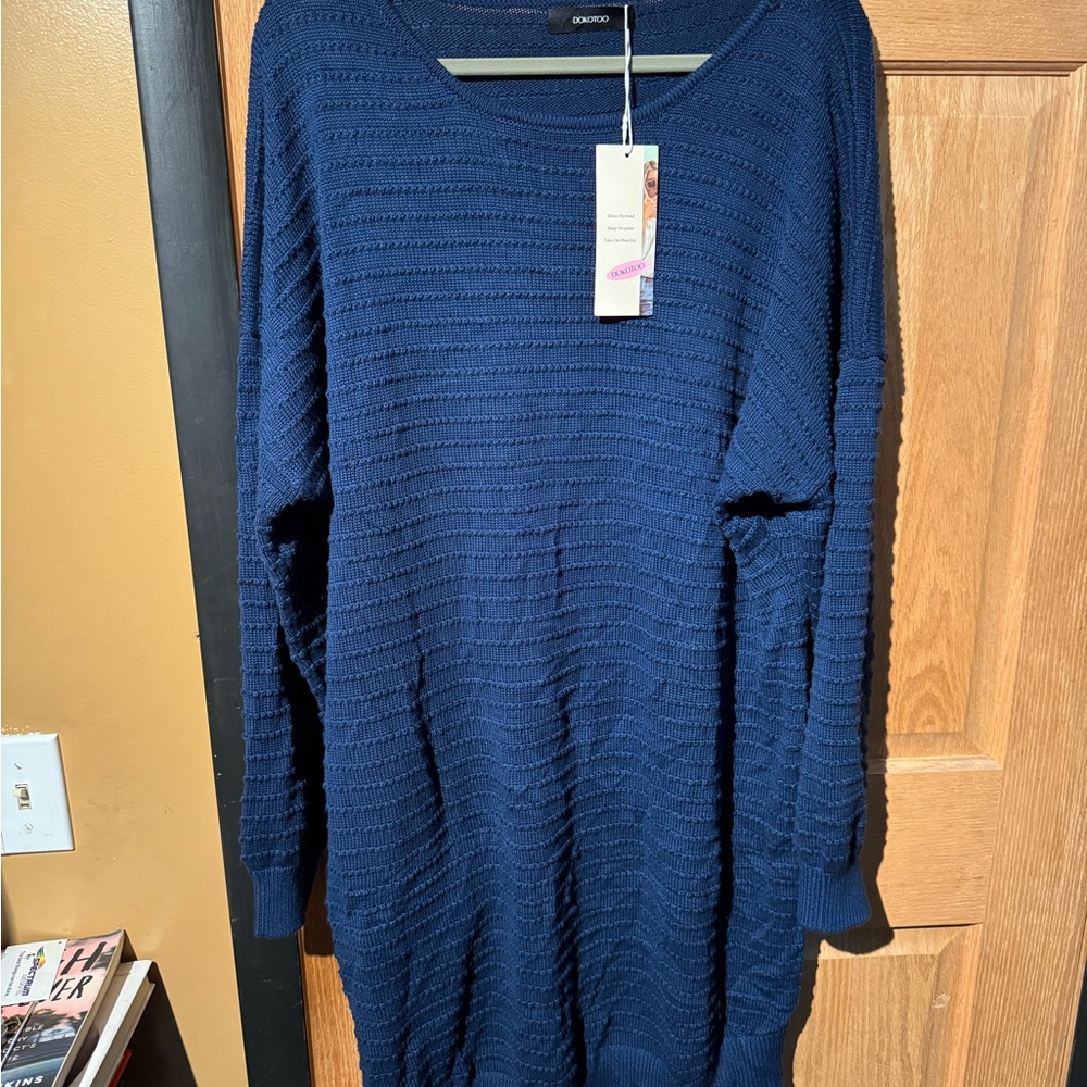 Blue Crew Neck Dress with Ribbed Texture